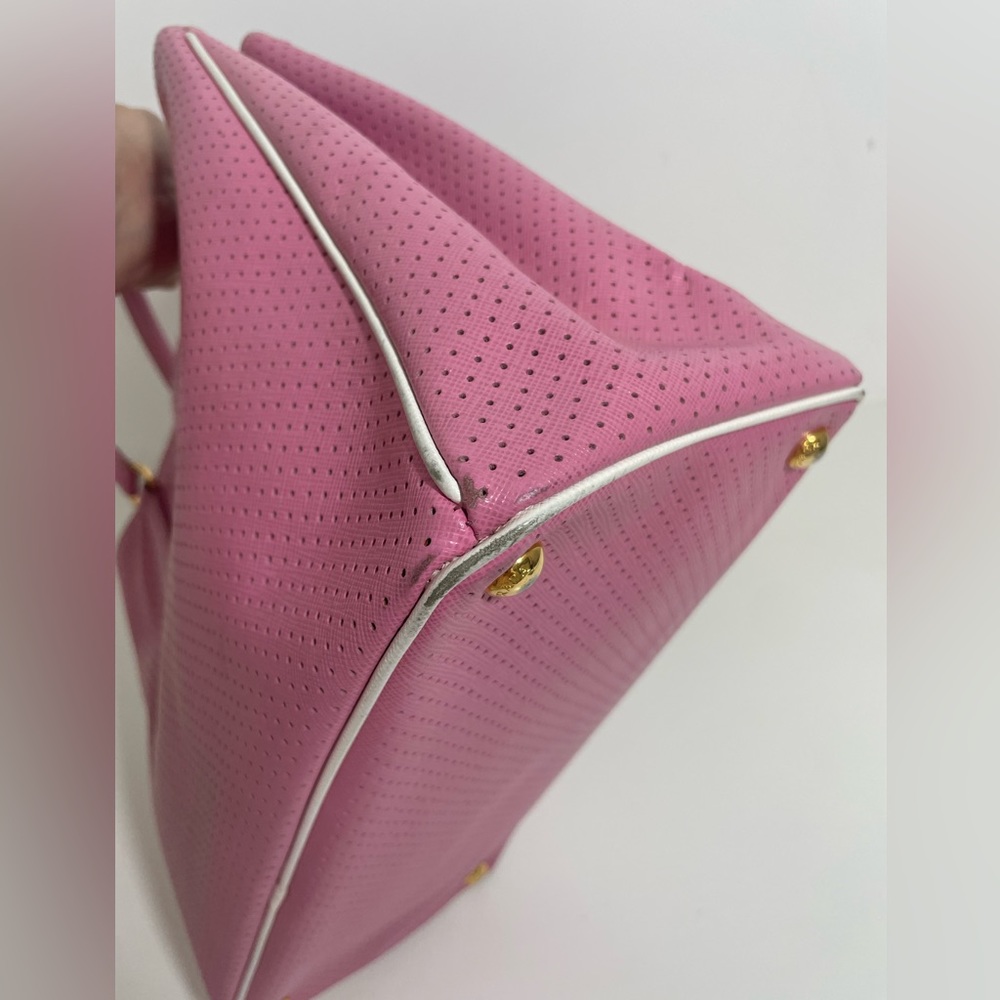 🌸Prada Lux Open Tote Saffiano Leather 🌸 - Picture 14 of 14